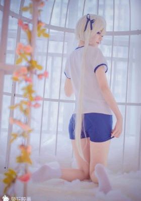 国产美妆品牌口红_4K在线观看完整版