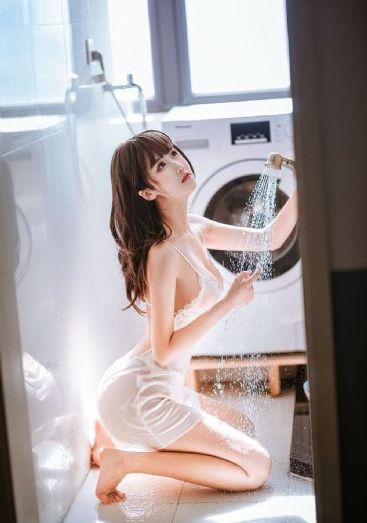 欧美留学生视频_4K全集免费播放