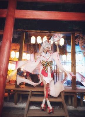欧美人bbbb_BD免费播放
