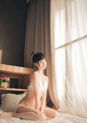 国产运动木地板价格_高清动漫在线观看