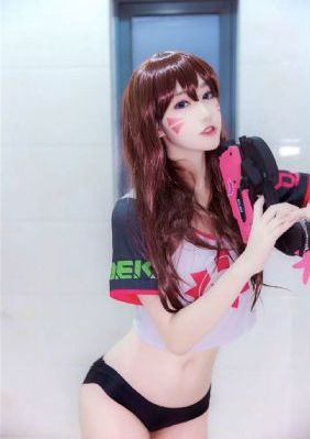 蜜桃国精产品二三三区视频_HD免费观看